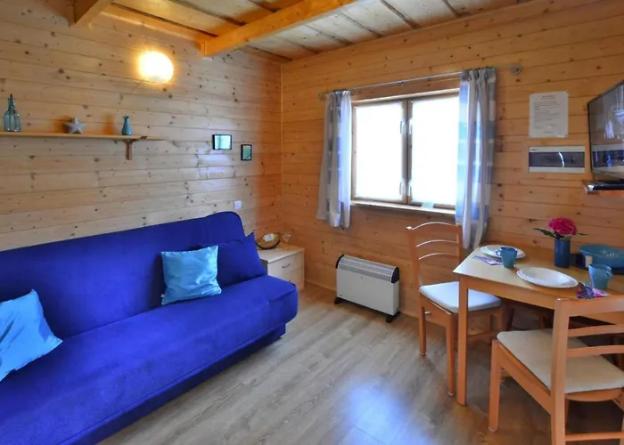 Comfortable Homes, Garden, Playground Prázdninový dům *