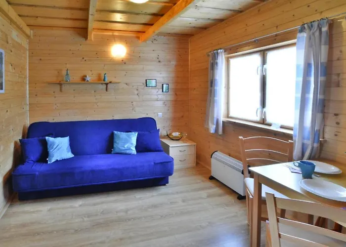 Prázdninový dům Comfortable Homes, Garden, Playground *