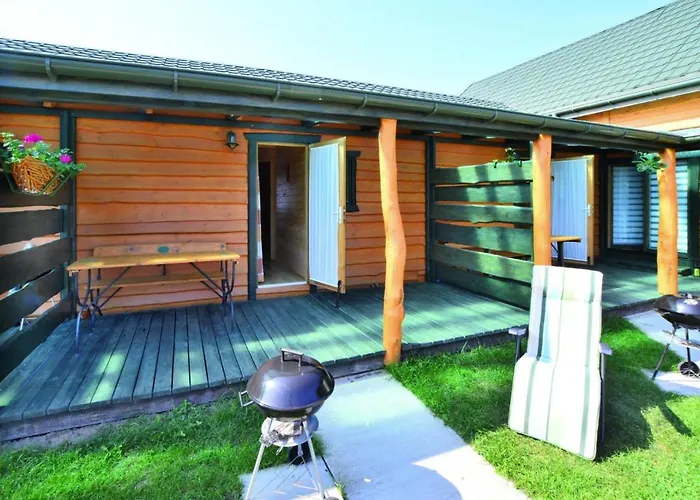 Prázdninový dům Comfortable Homes, Garden, Playground *