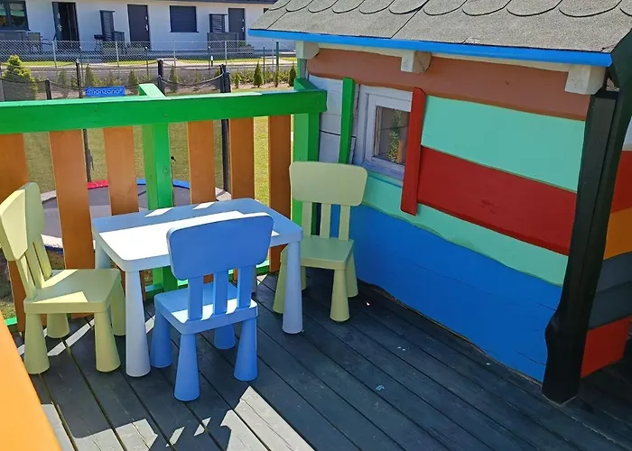 Comfortable Homes, Garden, Playground Prázdninový dům Sarbinowo